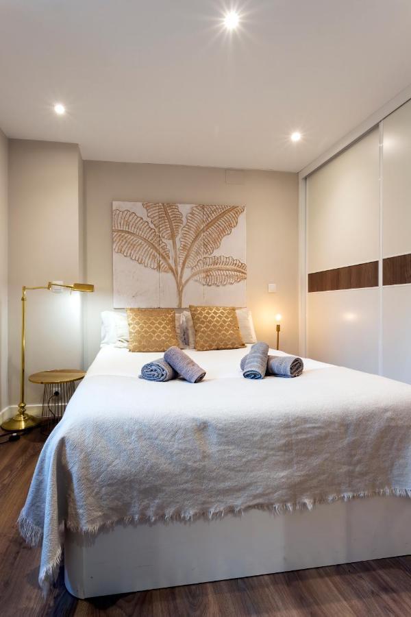 El Encanto Del 12 By Unique Rooms Burgos Exterior photo