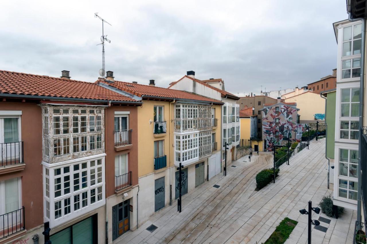 El Encanto Del 12 By Unique Rooms Burgos Exterior photo